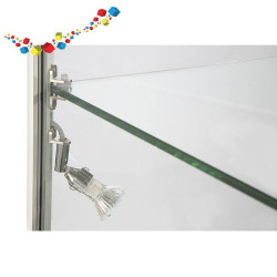 Vitrine grise  haute de 2 m avec rangement